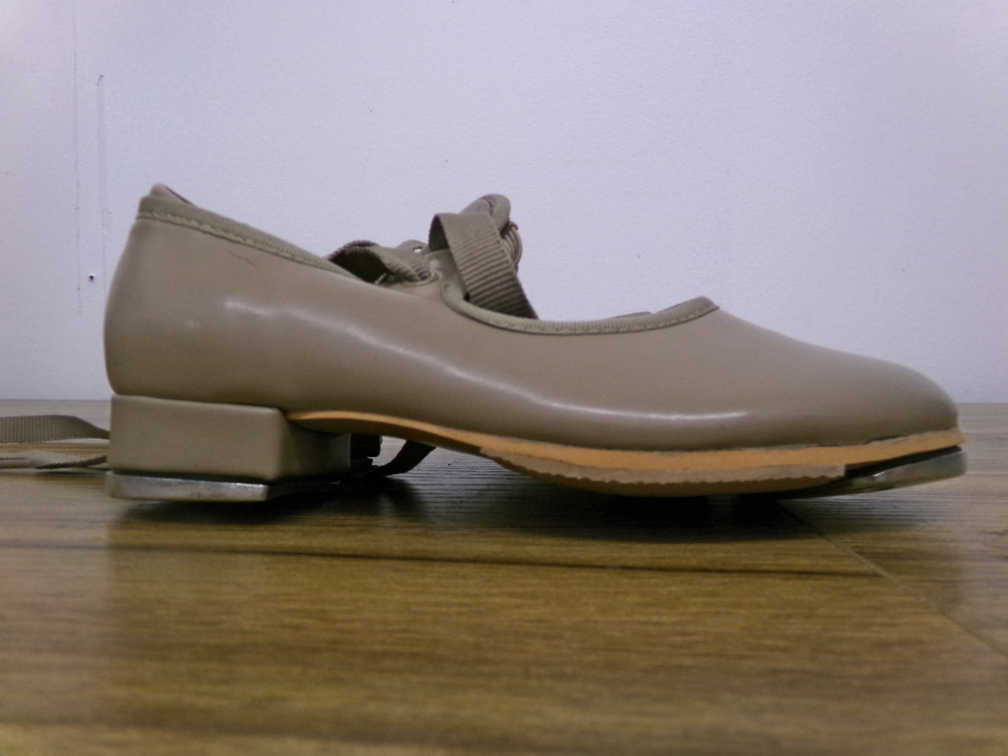 Pre-Owned Tap Shoes Bloch Kids 9.5M Tan Tyette Man Made