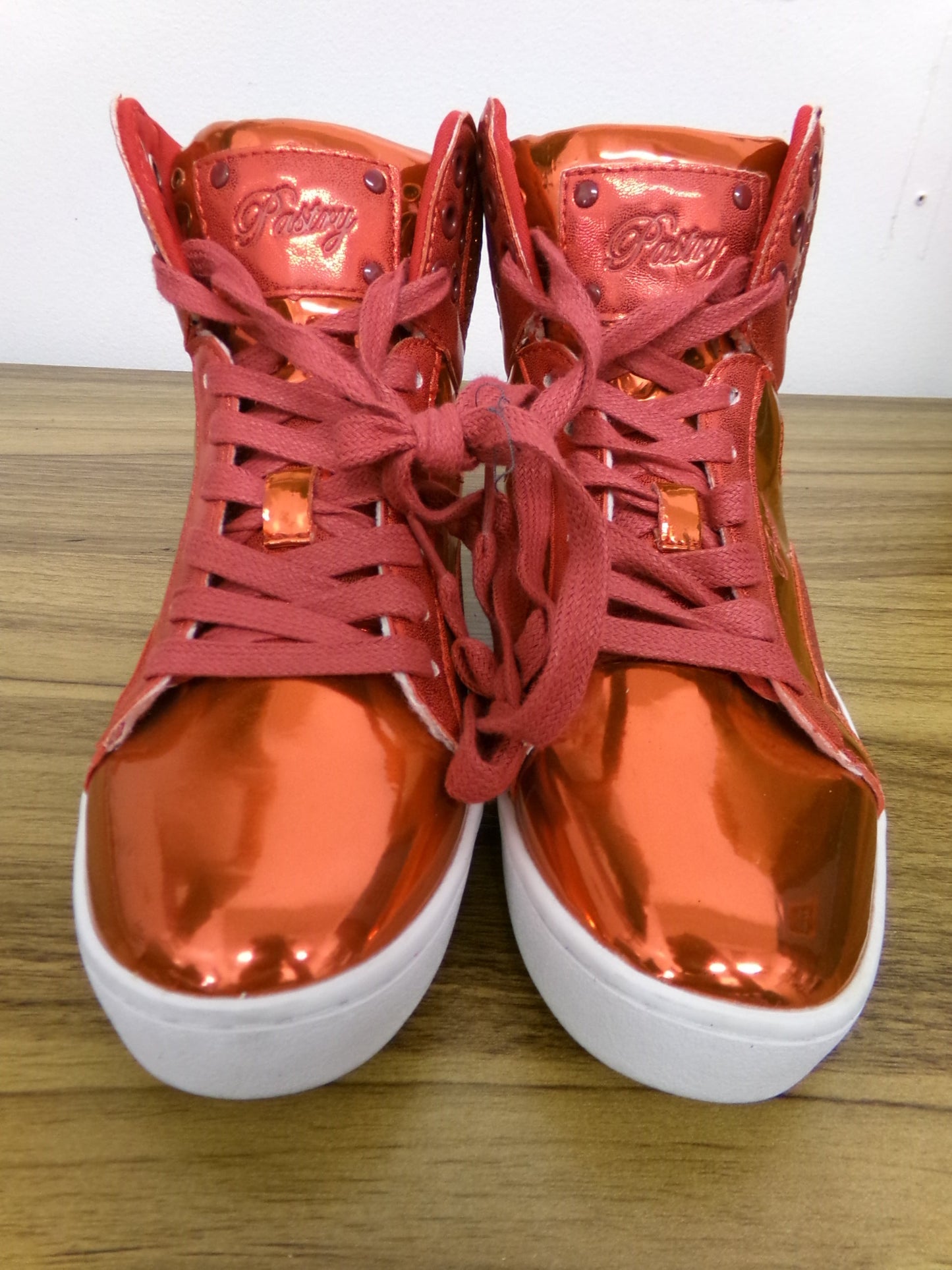 Pre-Owned Hip Hop Shoes Pastry Adult 9M High Tops Leather Red Matalic