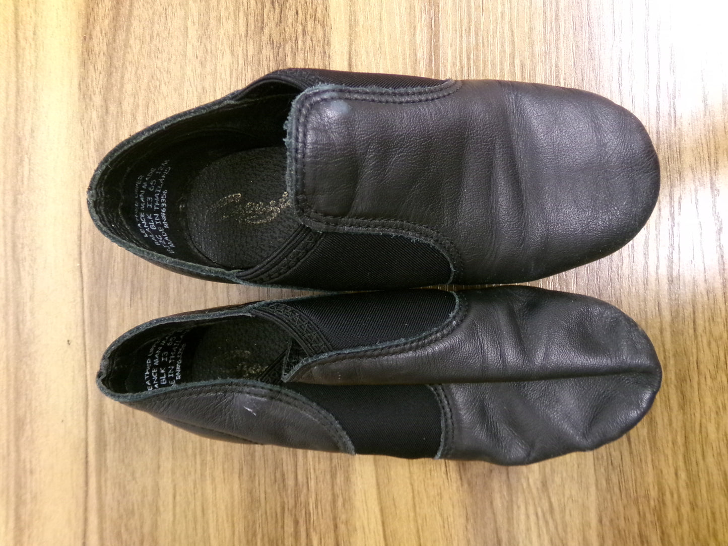 Pre-Owned Jazz Shoes Capezio Little Kid 12M Leather Slip On