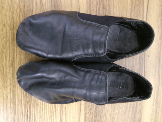 Pre-Owned Dance Shoes Balera Adult 5M Side Elastic Leather Slip On