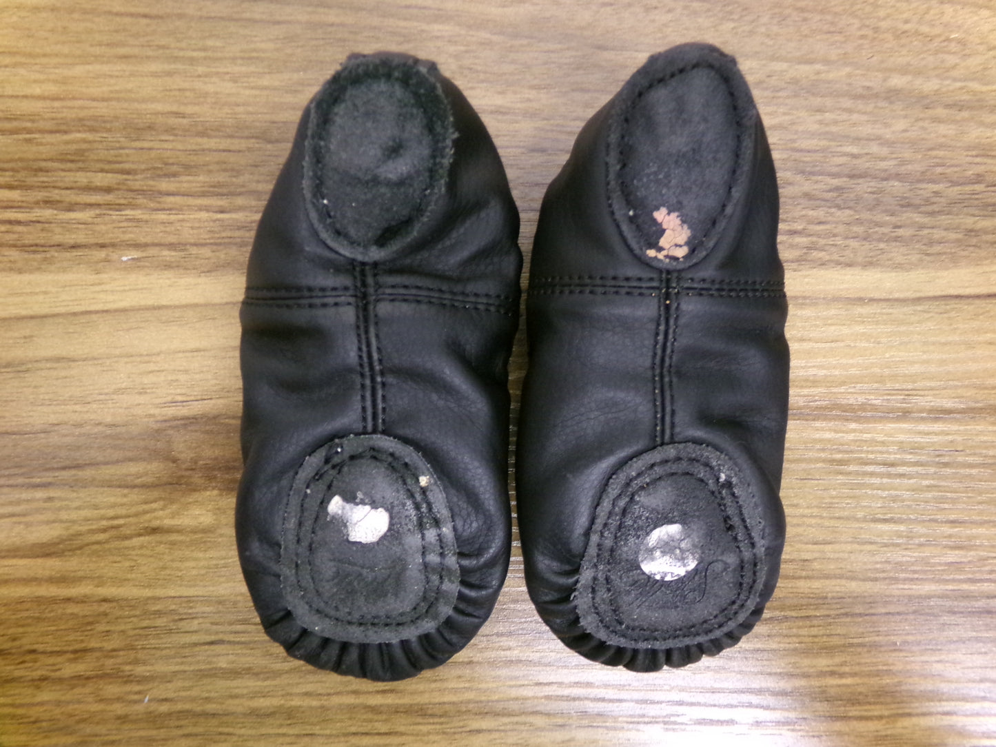Pre-Owned Ballet Shoes Stelle Child 10M Leather Single Strap Full Sole Black