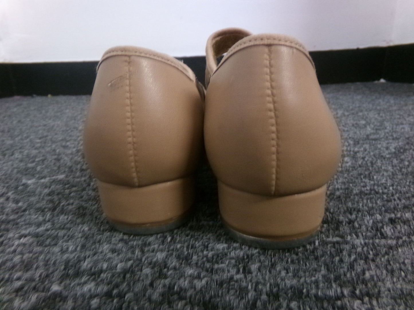Pre-Owned Tap Shoes Youth 4.5M Tan So Danca TA38 Mary Jane Leather Loop Strap