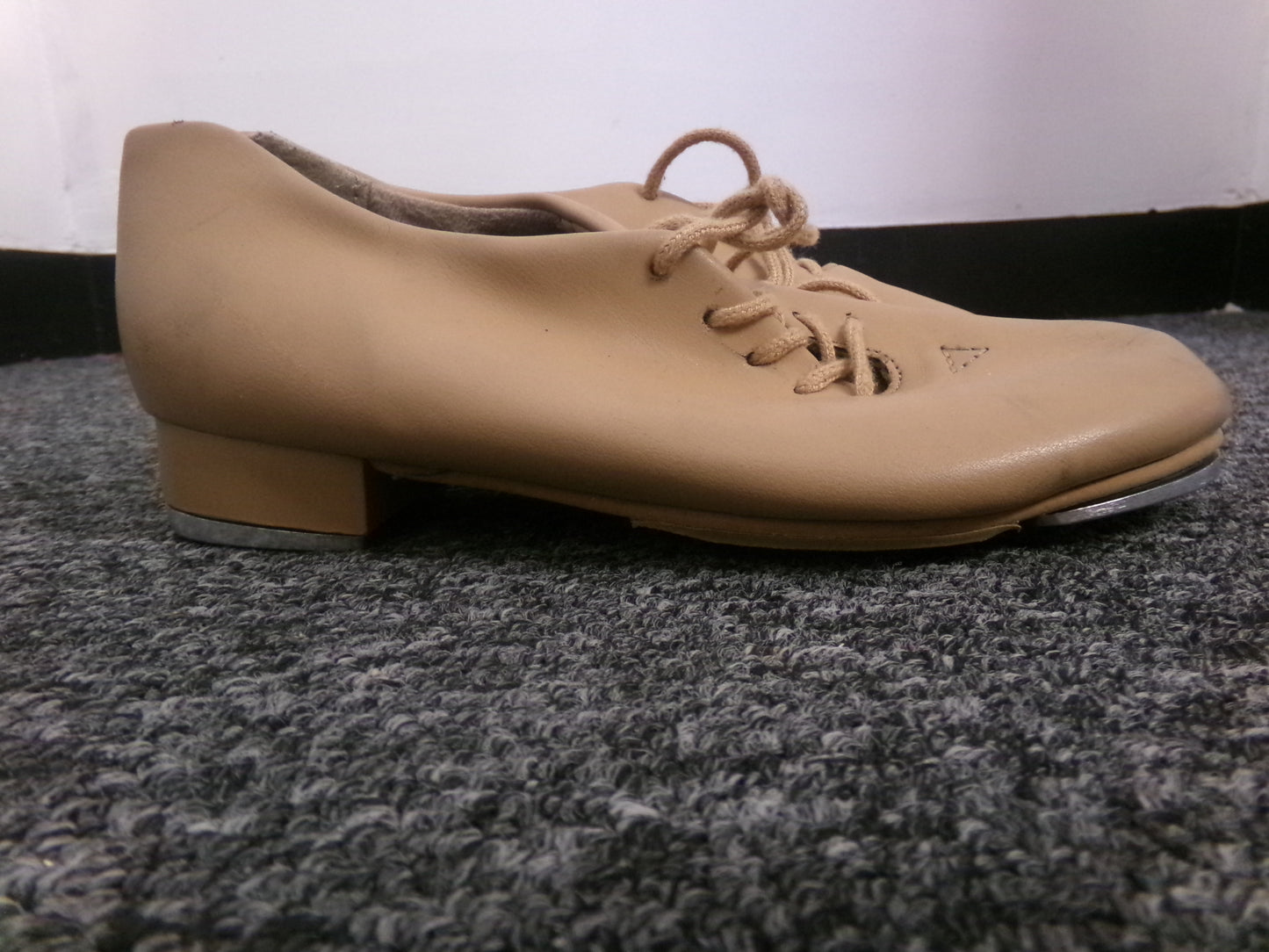Dance Tap Shoes 12M Youth Capezio 443 Student Lace Up Tan Full Sole
