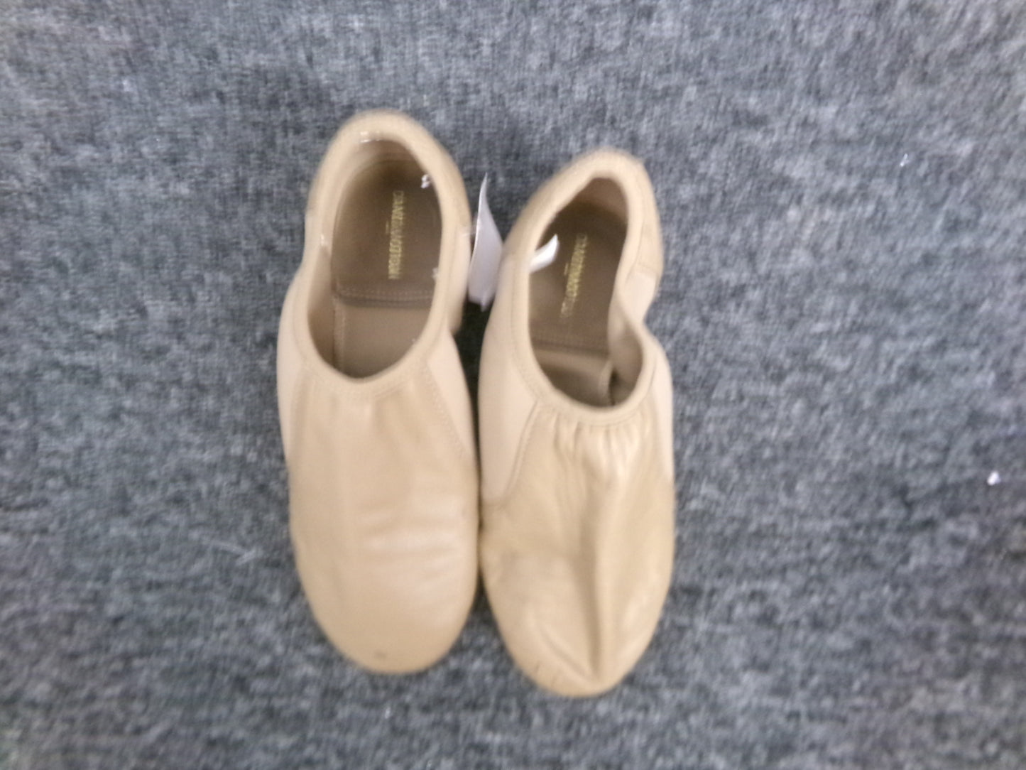 Pre-Owned Jazz Shoes DanzNMotion Adult 8.5M Slip On Leather Split Sole