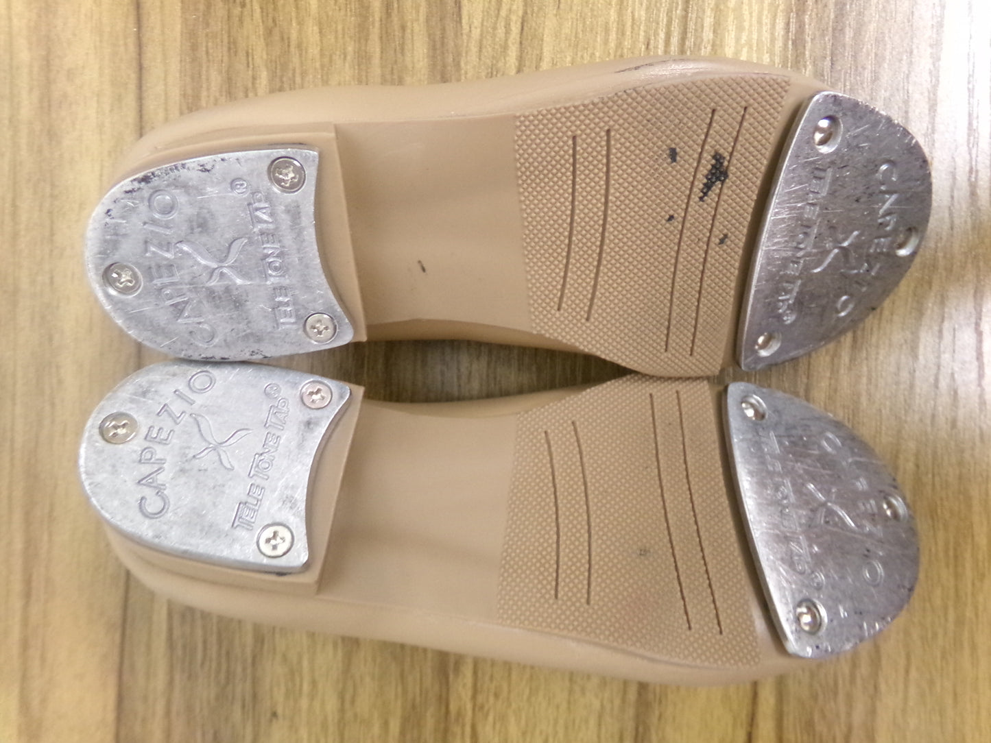 Pre-Owned Tap Shoes Capezio 10.5 Kids Tyette Leather & Elastic Student