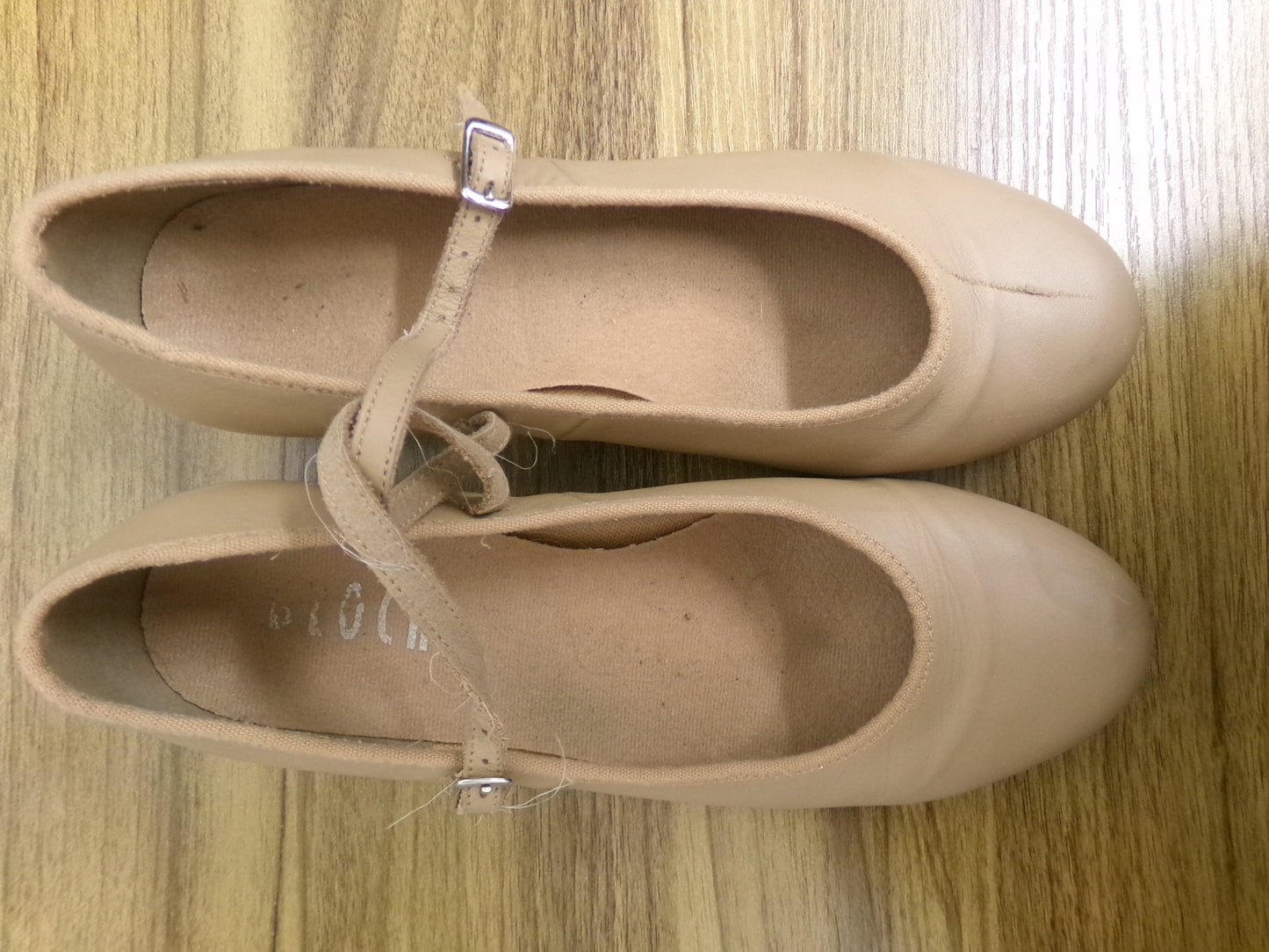 Dance Tap Shoes Bloch Woman's 8.5M Mary Jane Leather Buckle