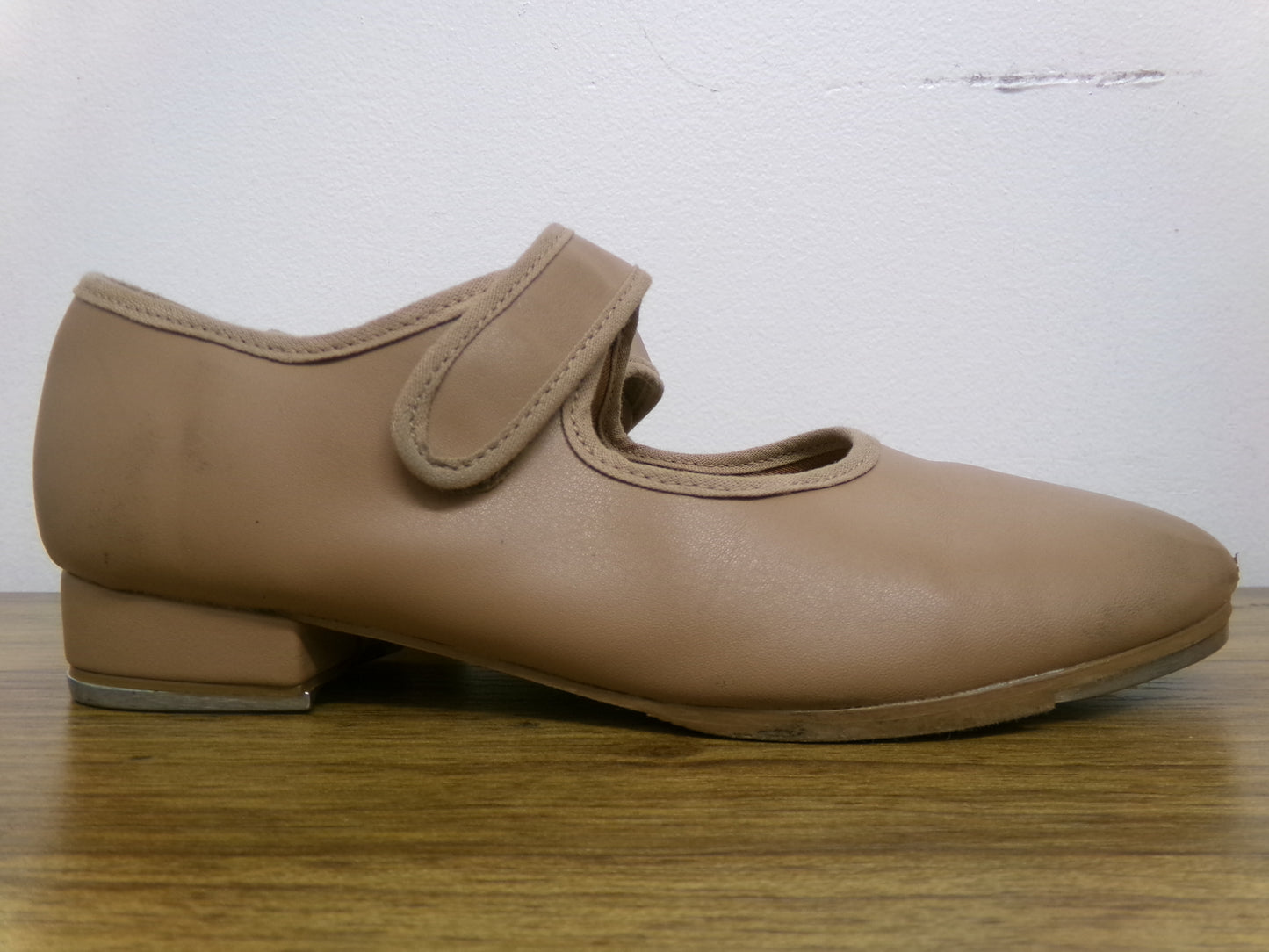 Dance Tap Shoes Youth 5W Tan So Danca TA38 Mary Jane Leather Loop Strap