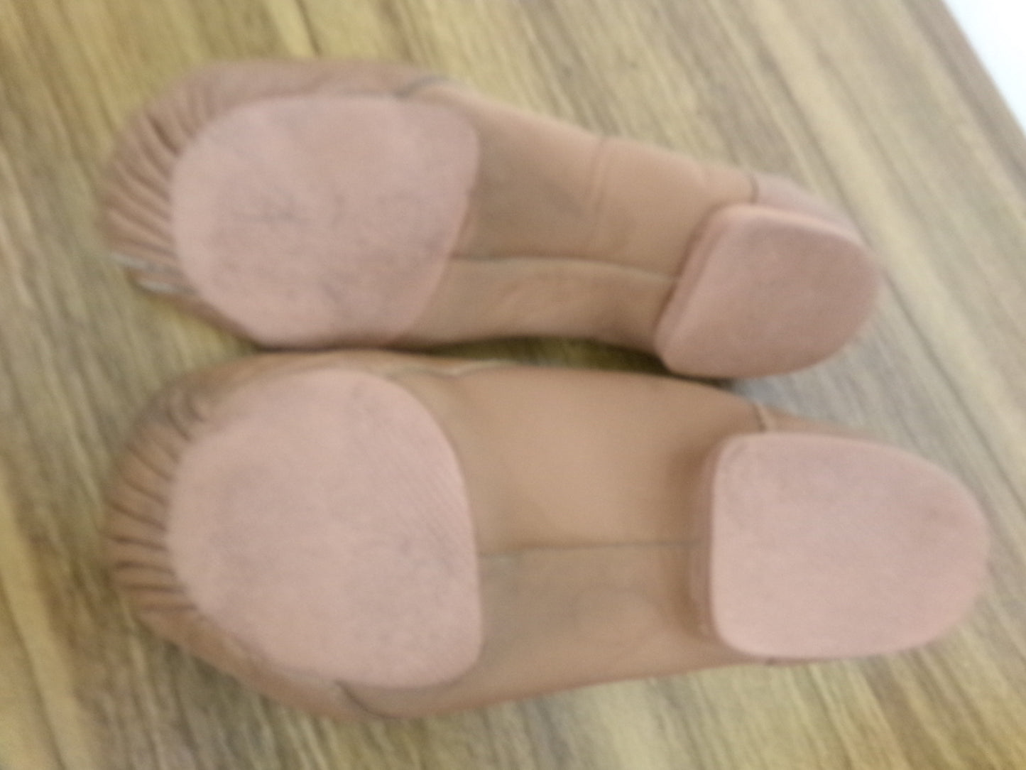 Pre-Owned Jazz Shoes So Danca 6M JZ43 Tan Adult Pull On Leather Split Sole
