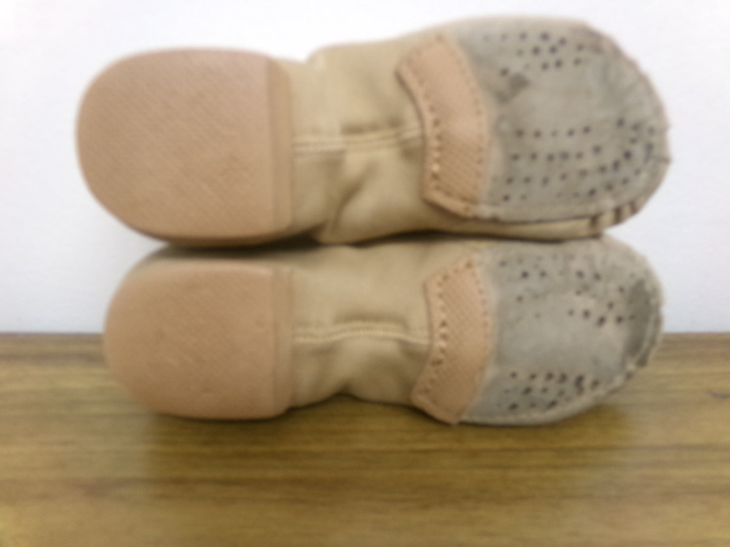 Pre-Owned Jazz Shoes Revolution Tan 7M Adult Canvas Split Sole