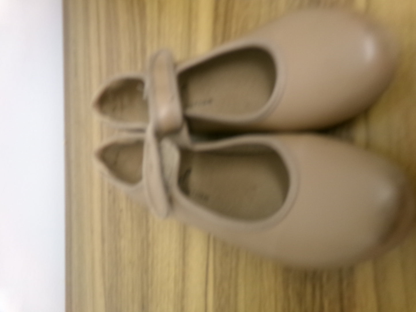 Dance Tap Shoes Danshuz 534 Toddler 12.5M Tan Mary Jane Easy Strap