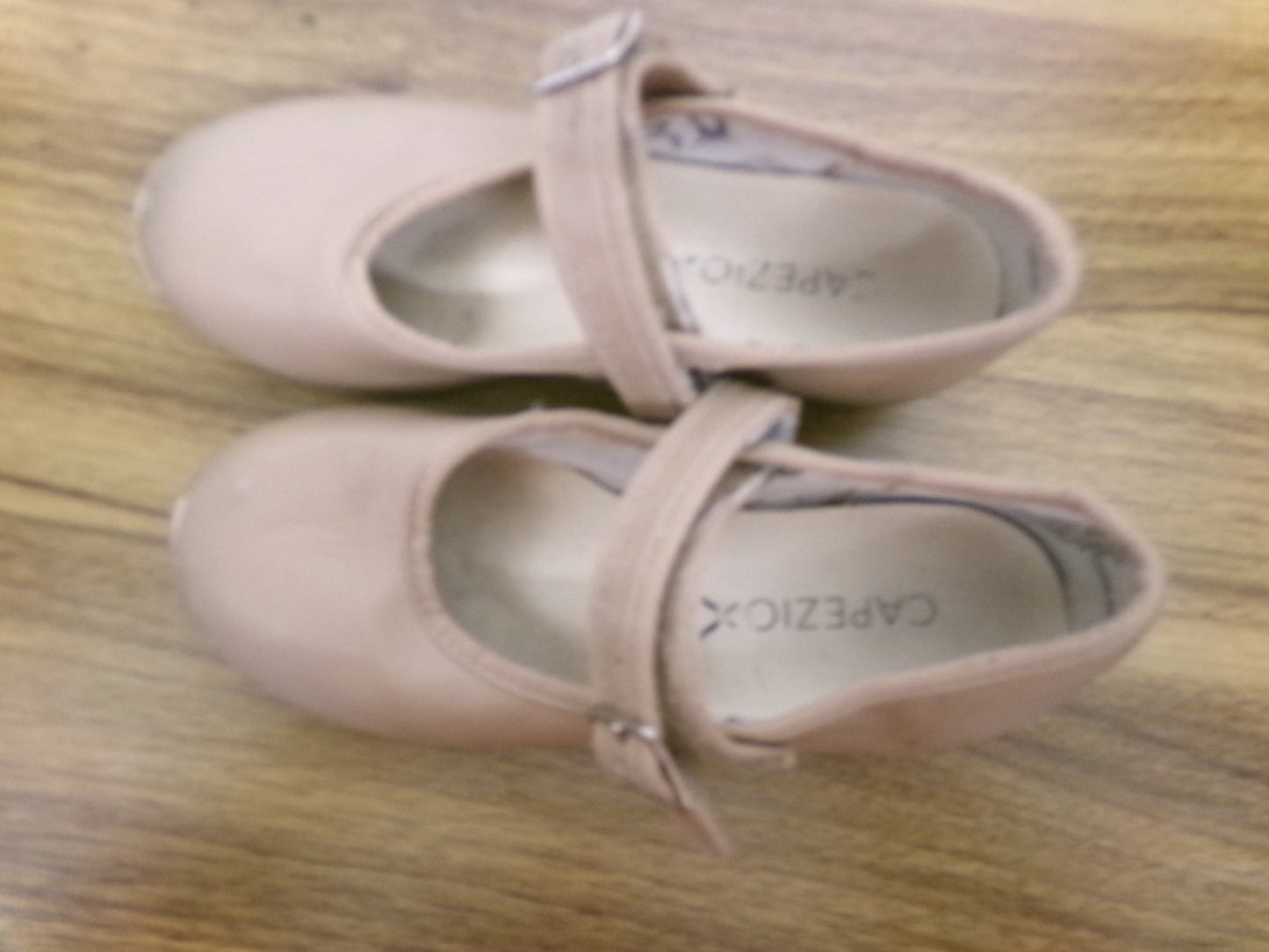Pre-Owned Tap Shoes Capezio 12M Child Mary Jane Leather Loop Strap