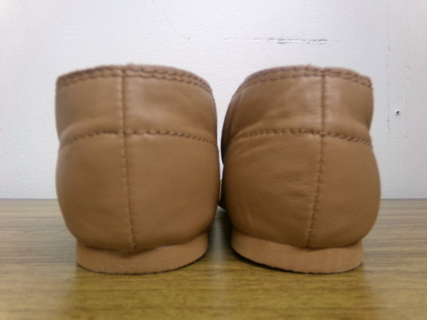 Pre-Owned Jazz Shoes Dance Class Girls 4M Child Slip On Leather Split Sole