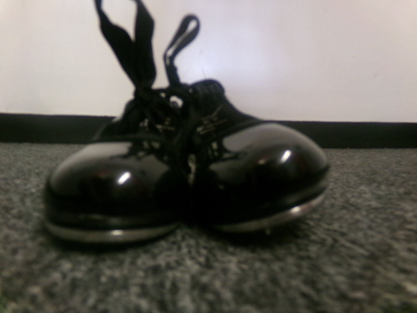 Pre-Owned Tap Shoes Capezio Big Kids 9M Tyette Man Made Elastic Student