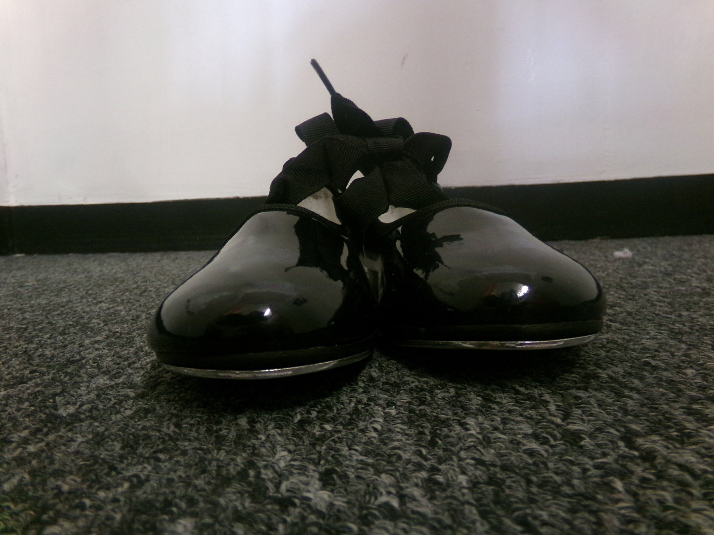 Pre-Owned Tap Shoes Dance Class Big Kid 13.5M Tyette Leather Ribbon Student