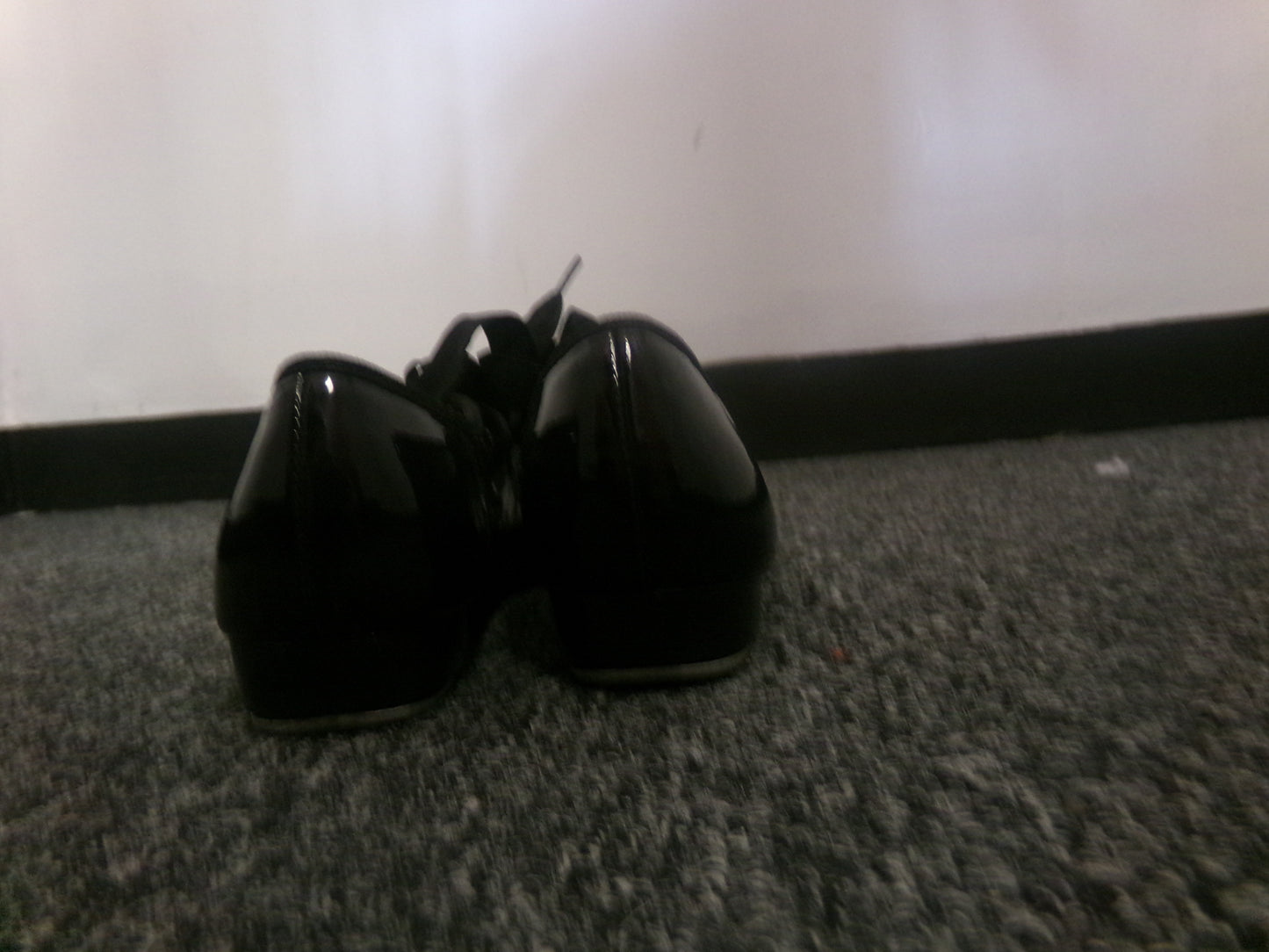Pre-Owned Tap Shoes Dance Class Big Kid 13.5M Tyette Leather Ribbon Student