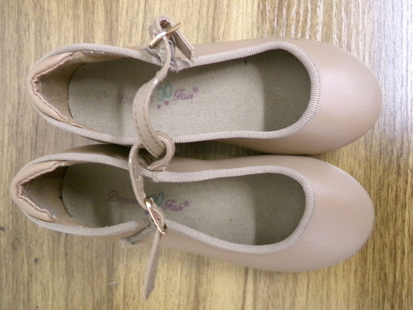 Dance Tap Shoes Danshuz 534 Toddler 10M Tan Mary Jane Easy Strap
