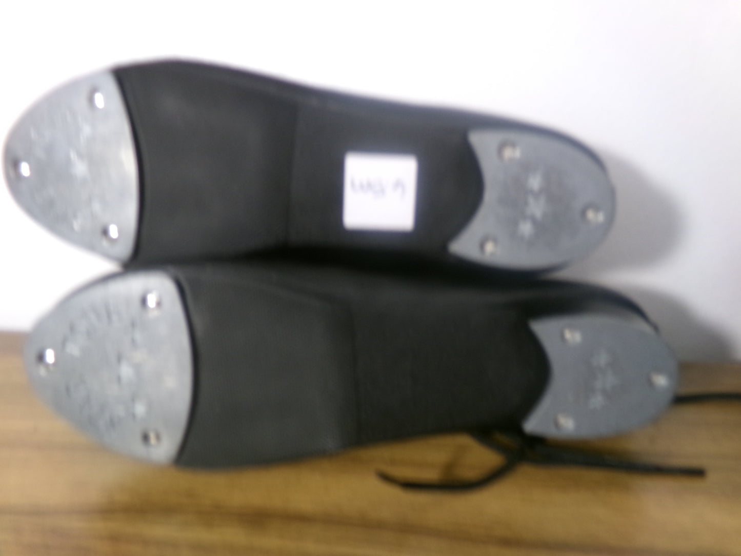 Pre-Owned Tap Shoes Danz N Motion Adult 6.5M Oxford Man Made Student