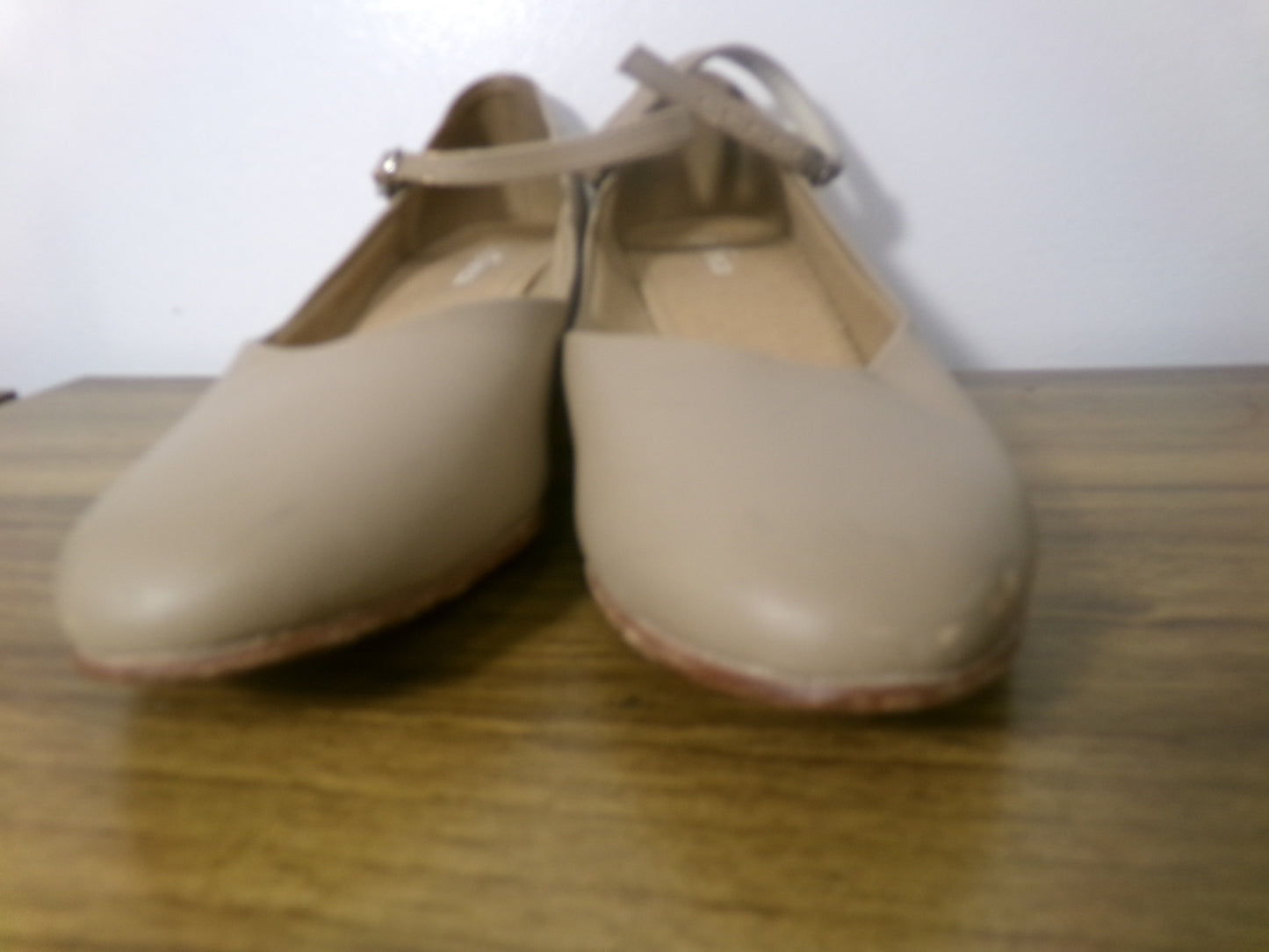 Pre-Owned Tap Shoes SoDanca Big Kid 7M Heel Character Leather Buckle