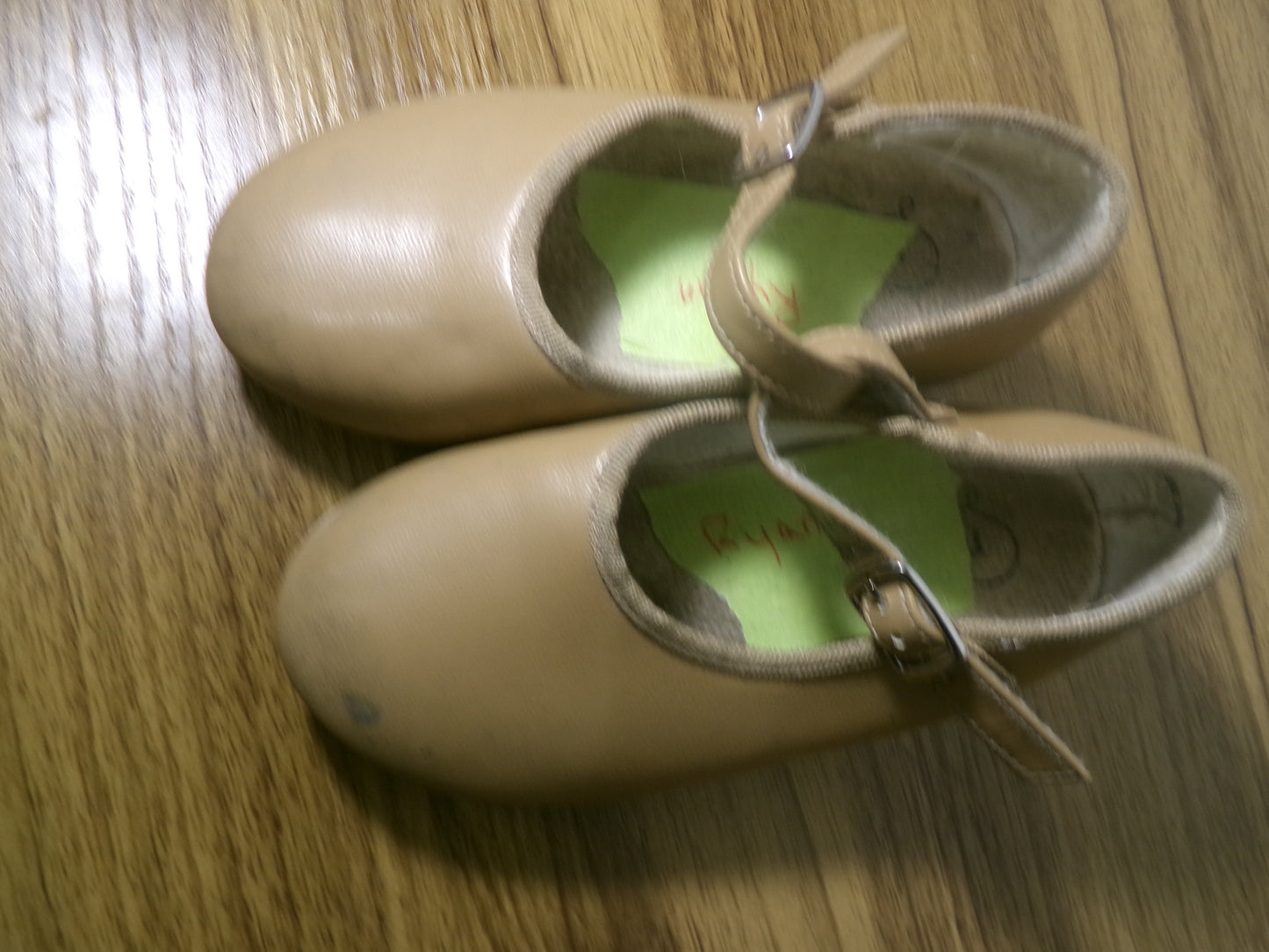 Pre-Owned Tap Shoes Revolution Style 826 10M Child Mary Jane Buckle Tan