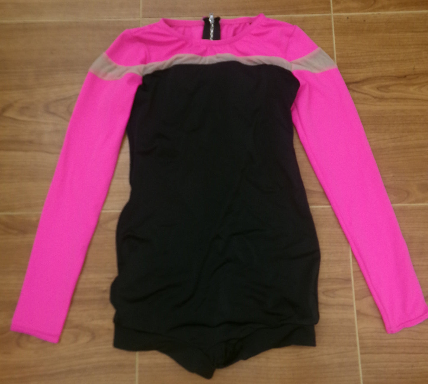 Pre-Owned Biketard Pink Black Medium Child Long Sleeve Ballet Jazz Crossing Back (Copy)