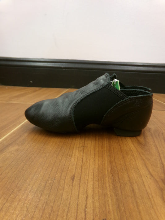 Pre-Owned Jazz Shoes Dance Class Toddler 10M Child Slip On Leather Split Sole