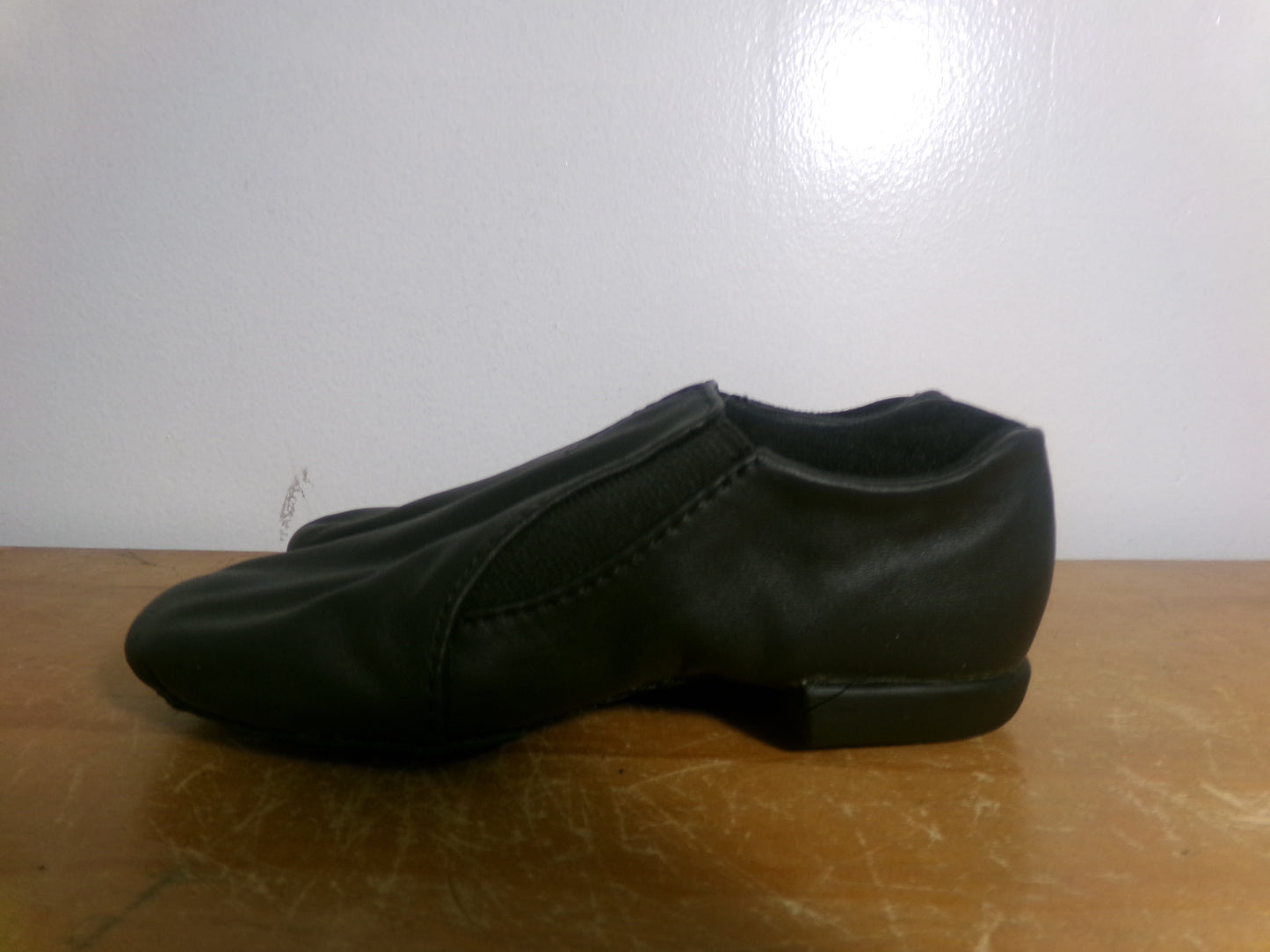 New Jazz Shoes Dance Class Toddler 10M Slip On Leather Split Sole