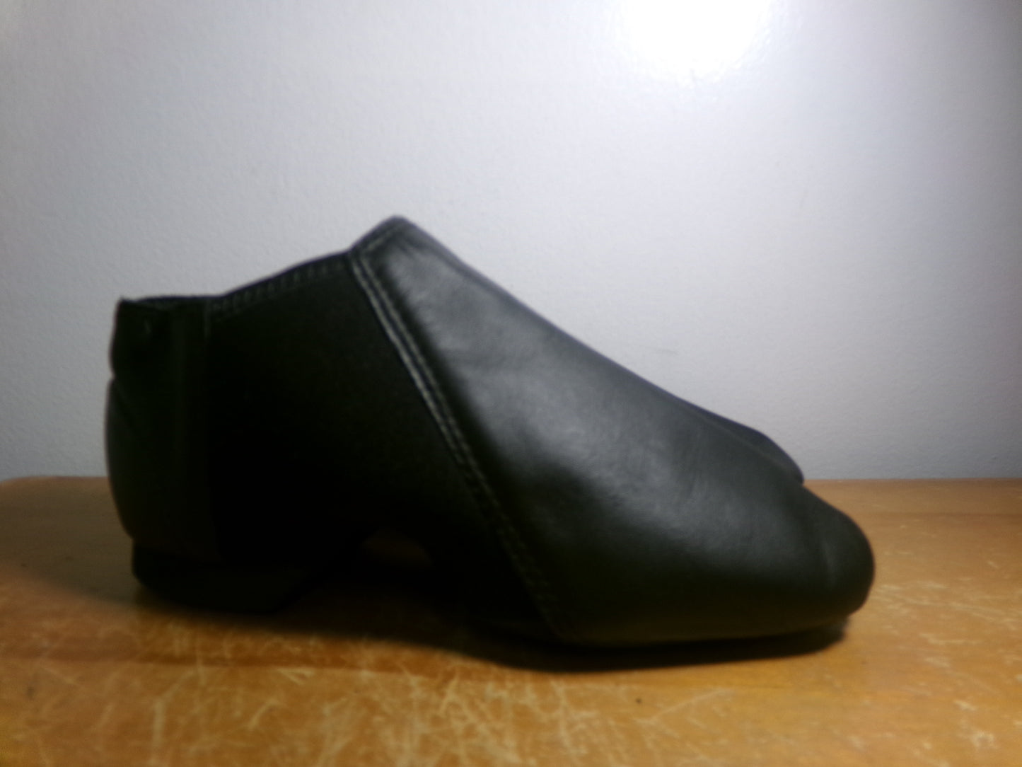 Pre-Owned Jazz Shoes Leo's 5.5M Adult Slip On Leather Split Sole