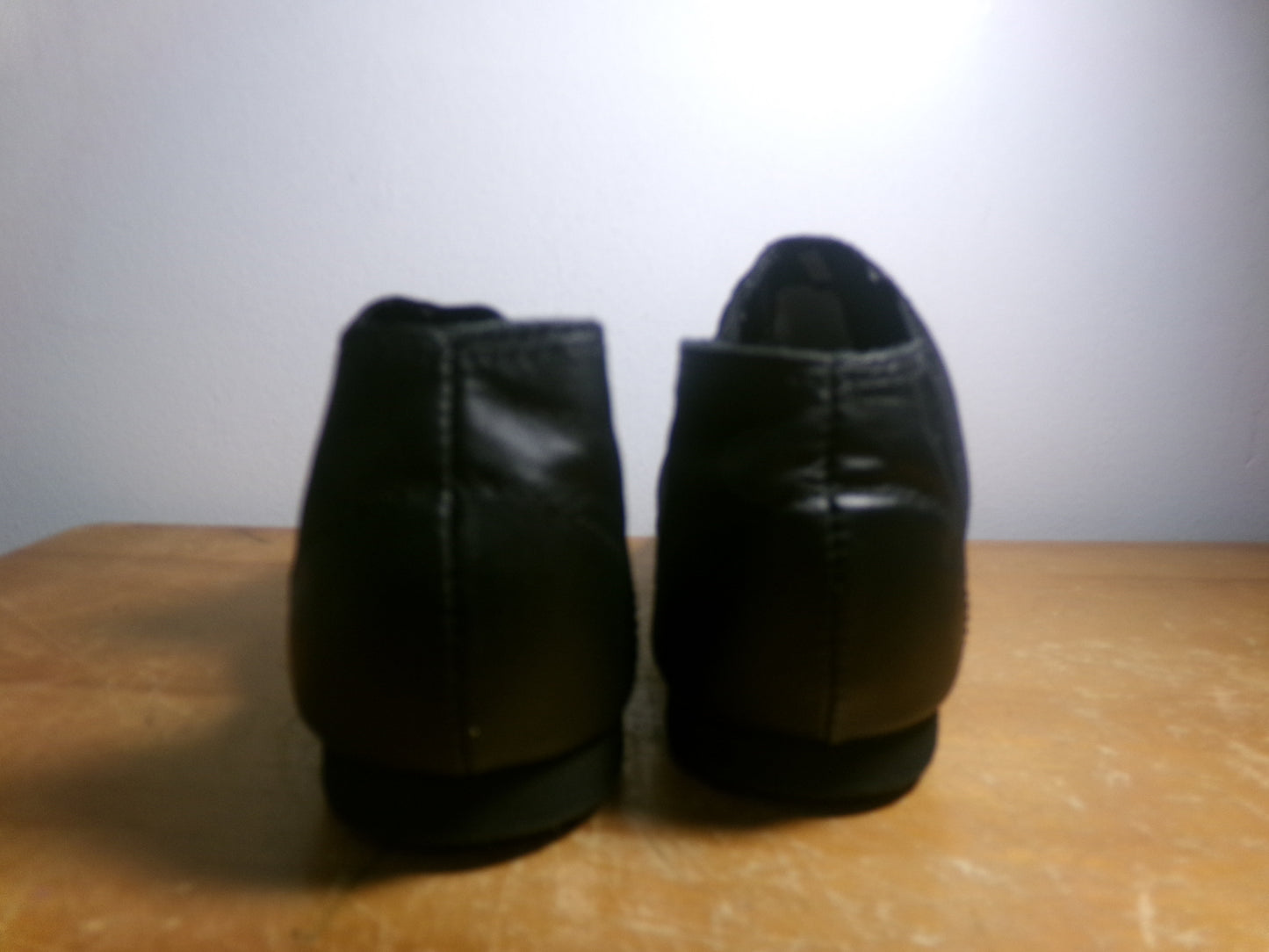 Pre-Owned Jazz Shoes Leo's 5.5M Adult Slip On Leather Split Sole
