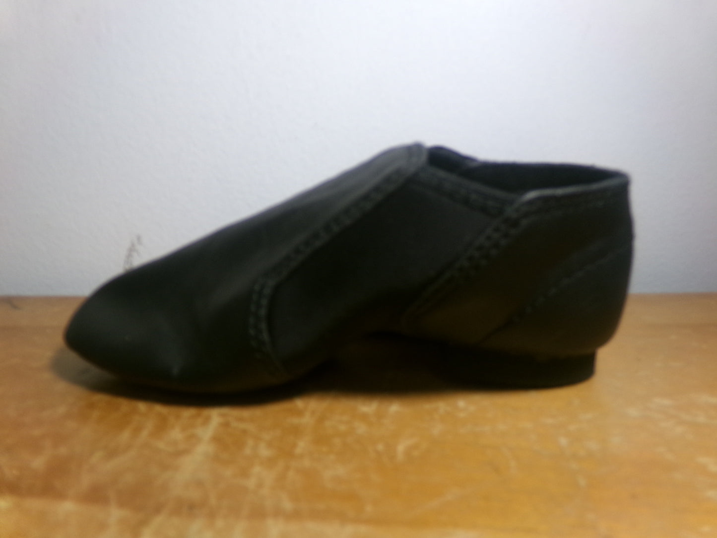 Pre-Owned Jazz Shoes Leo's 5M Adult Slip On Leather Split Sole
