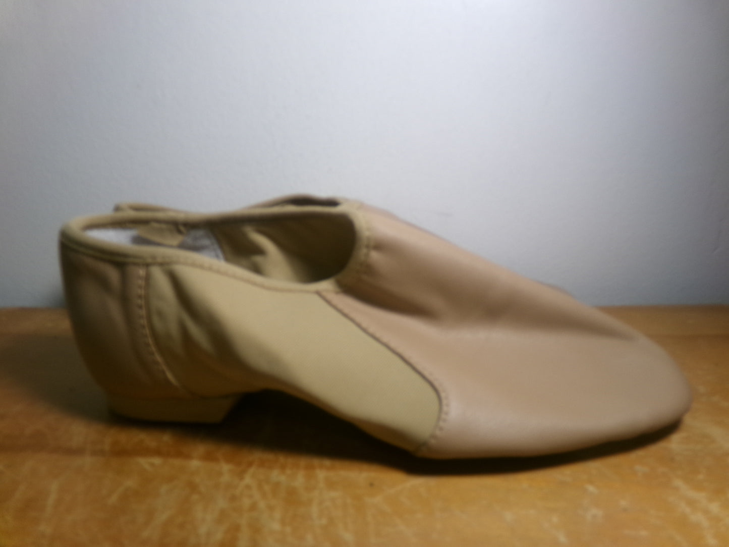 Pre-Owned Jazz Shoes Bloch 7M Adult Tan Leather Slip On Split Sole