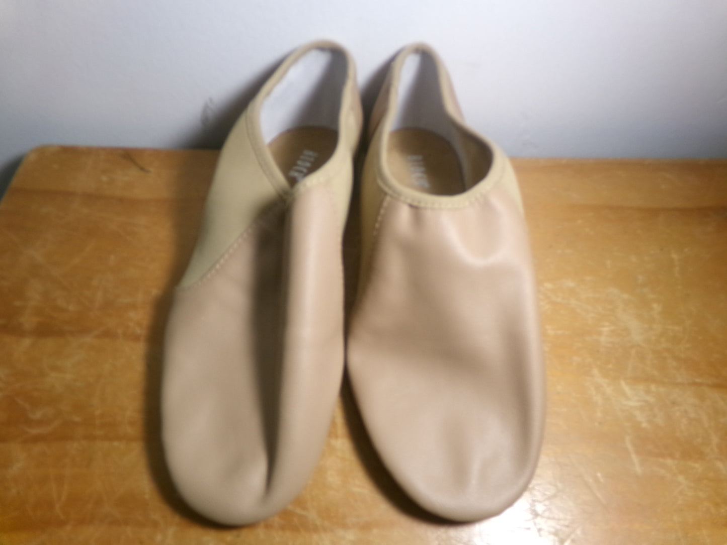 Pre-Owned Jazz Shoes Bloch 7M Adult Tan Leather Slip On Split Sole