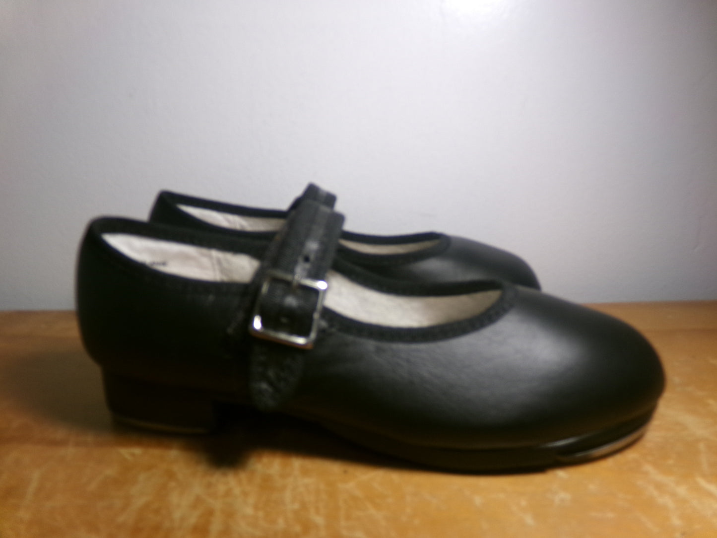 Pre-Owned Tap Shoes Capezio 3800 12M Kids Black Mary Jane Leather Easy Strap Student