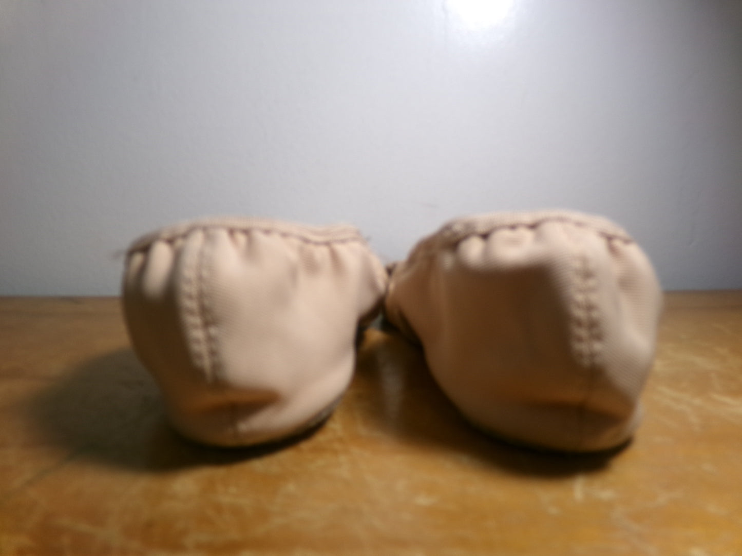 Pre-Owned Ballet Shoes Danz N Motion 398 Adult 6W Leather Cross Straps Split Sole