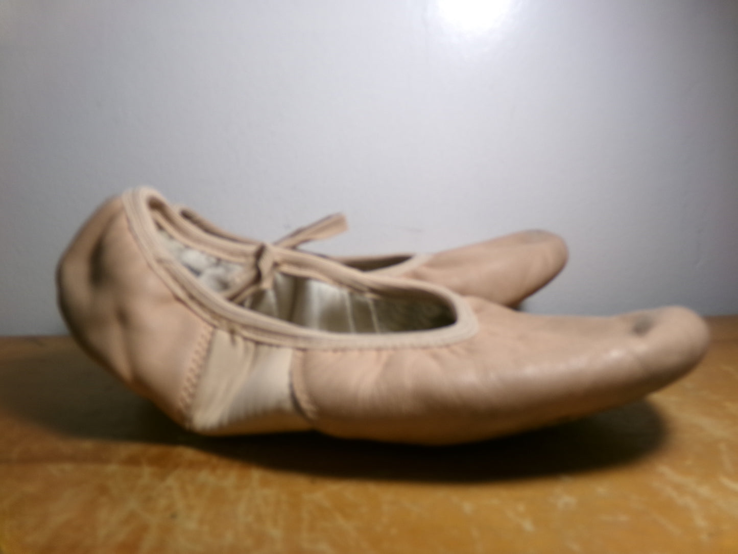 Pre-Owned Ballet Shoes Revolution 150 Pink Adult 6M Leather Split Sole Stretch