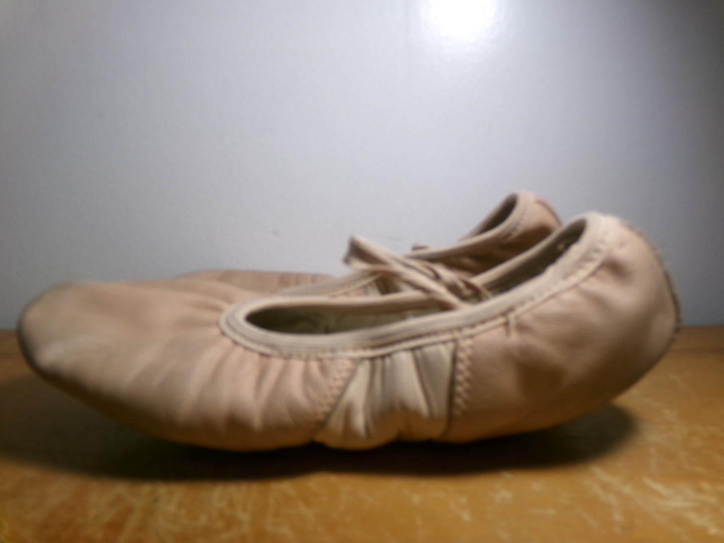 Pre-Owned Ballet Shoes Revolution 150 Pink Adult 6M Leather Split Sole Stretch