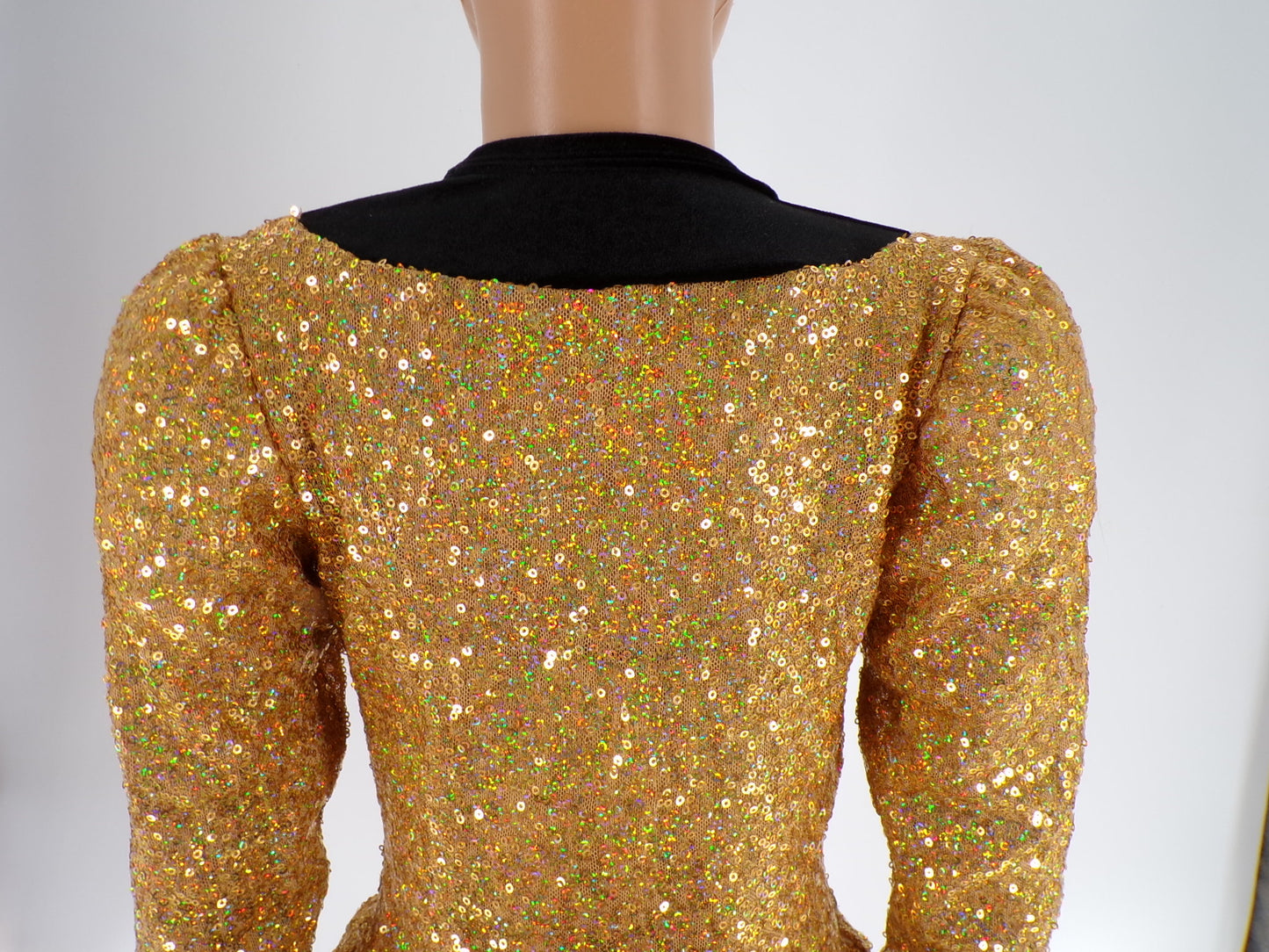 Pre-Owned Costume Wish Come True  18799 Medium Child Gold Jacket Jazz Sequin
