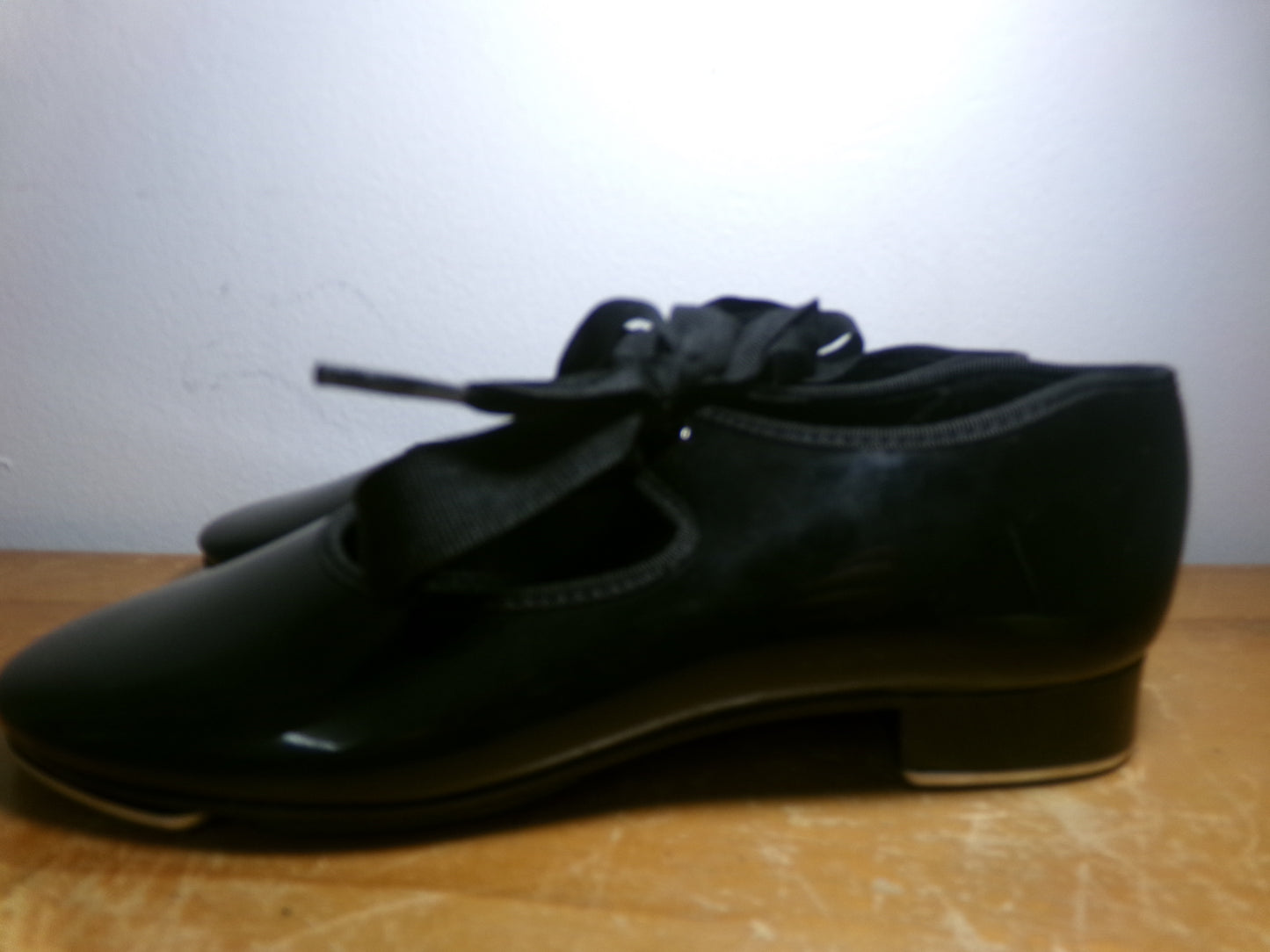 Pre-Owned Tap Shoes Capezio Little Kids 13M Tyette Man Made Elastic Student