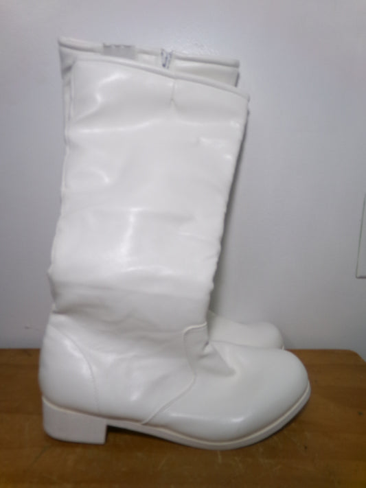 Pre-Owned Parade Shoes Gotham 9.5M Knee High Zip Up Rubber Soles