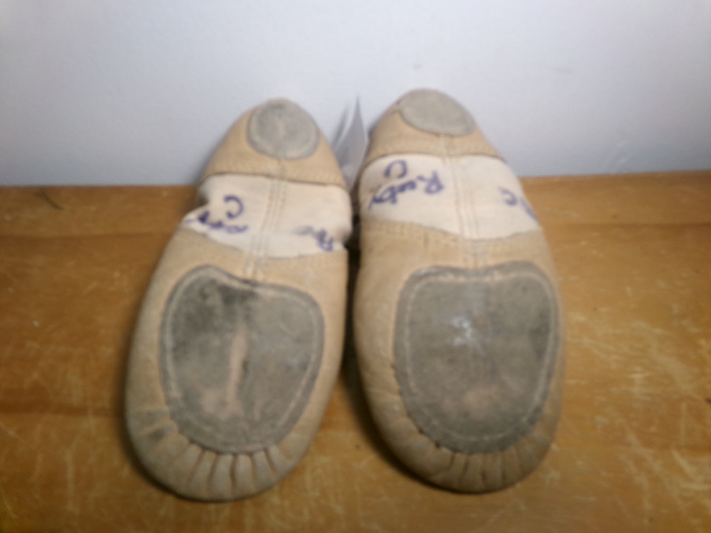 Dance Ballet Shoes Revolution Child 2M Leather Split Sole Stretch