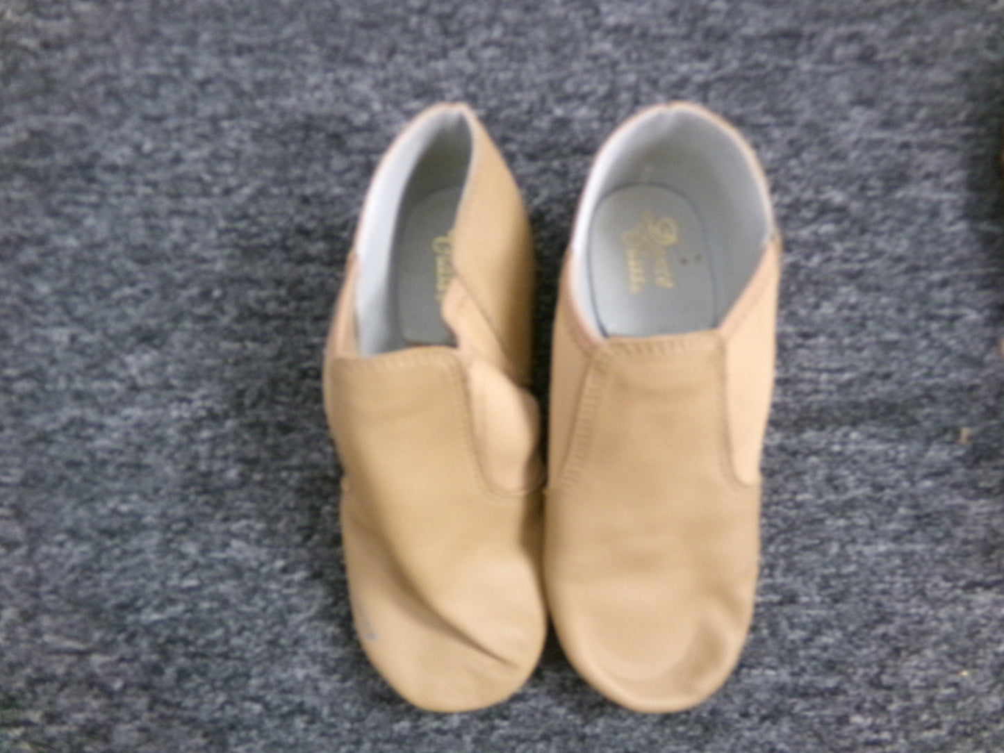 Pre-Owned Jazz Shoes Dance Class Girls 6M AdultSlip On Leather Split Sole
