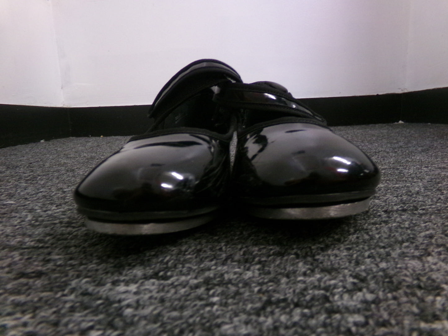 Pre-Owned Tap Shoes Freestyle Kids 2.5M Mary Jane Patent Shiny Black Loop Strap