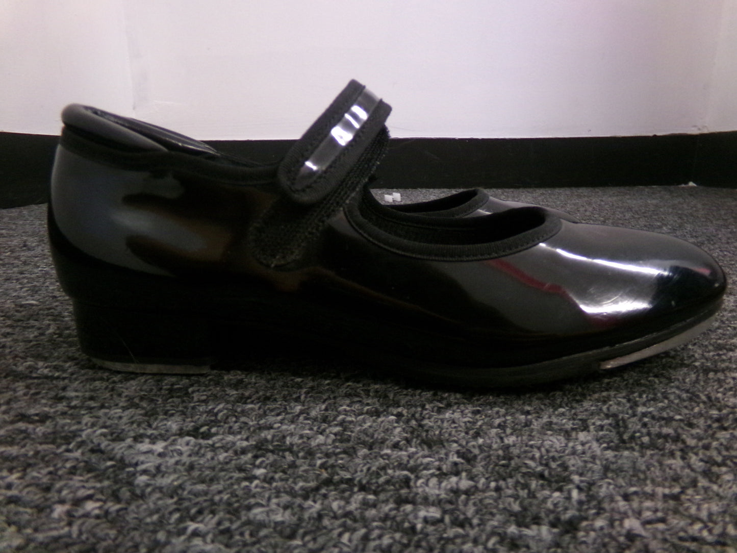 Pre-Owned Tap Shoes Freestyle Kids 2.5M Mary Jane Patent Shiny Black Loop Strap