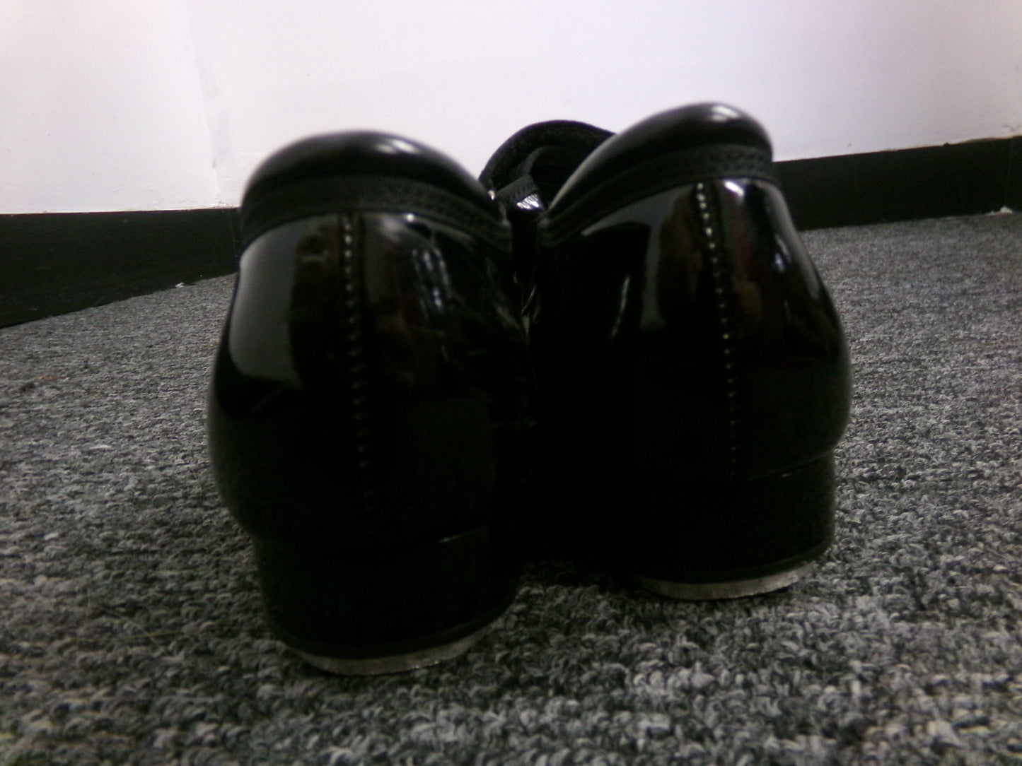 Pre-Owned Tap Shoes Freestyle Kids 2.5M Mary Jane Patent Shiny Black Loop Strap