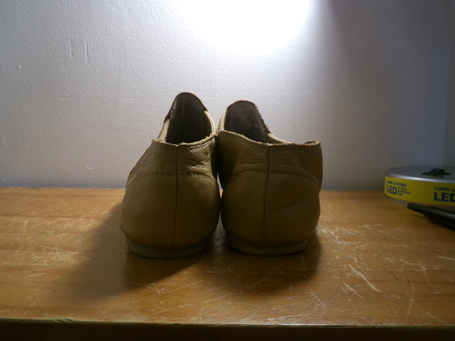 Pre-Owned Jazz Shoes Revolution 656 Kid 4M Tan Pull On Leather Split Sole
