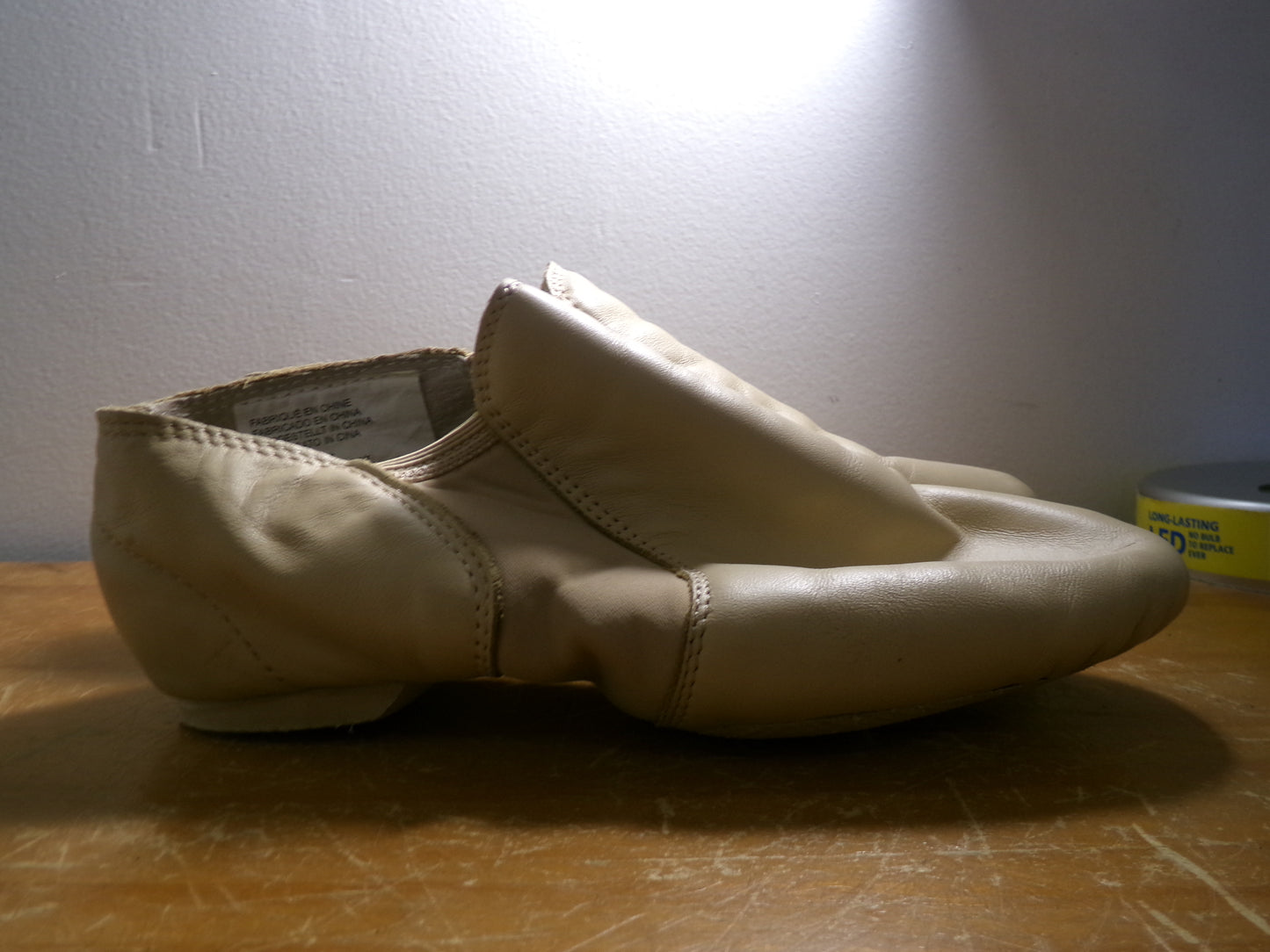 Pre-Owned Jazz Shoes Revolution Tan 5M Adult Canvas Split Sole