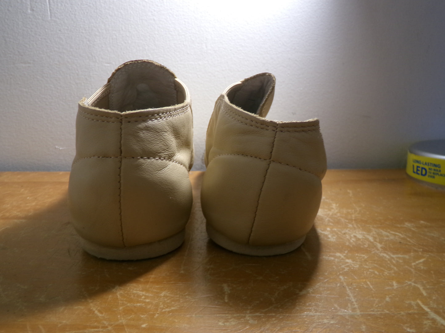 Pre-Owned Jazz Shoes Revolution Tan 5M Adult Canvas Split Sole