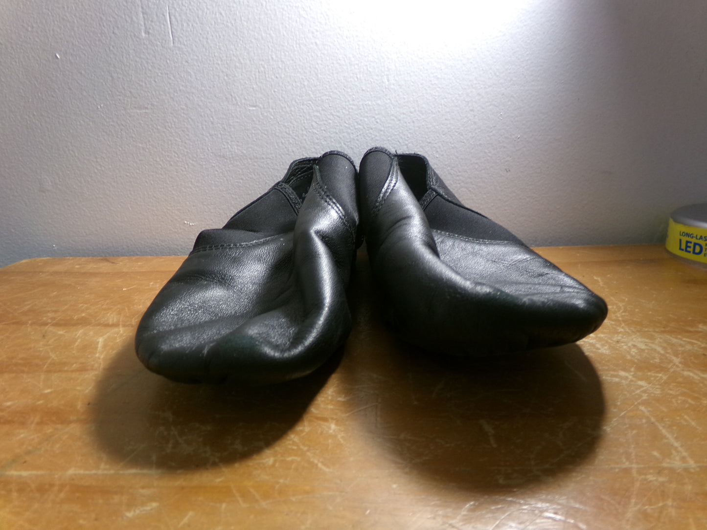 Pre-Owned Jazz Shoes Capezio 7.5W Adult Black Leather Slip On