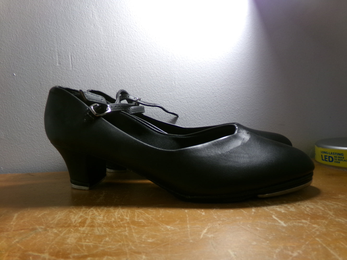 Pre-Owned Tap Shoes SoDanca Adult 8M Leather Buckle Black