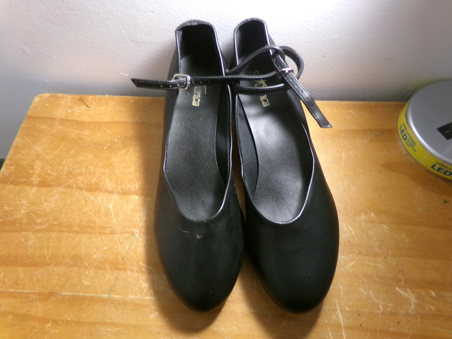 Pre-Owned Tap Shoes SoDanca Adult 8M Leather Buckle Black