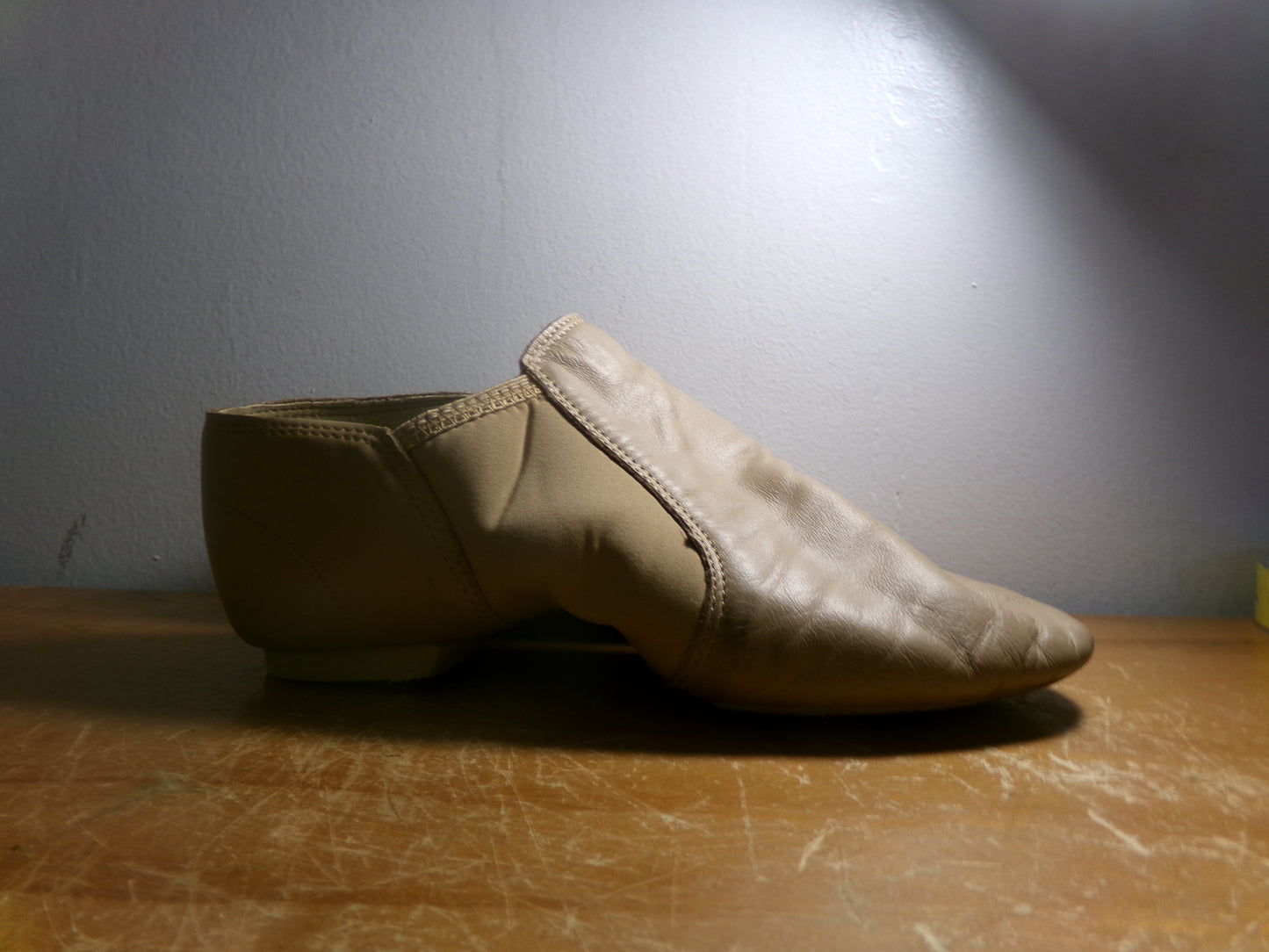 Pre-Owned Jazz Shoes Stelle Big Kid 3.5M Leather Slip On